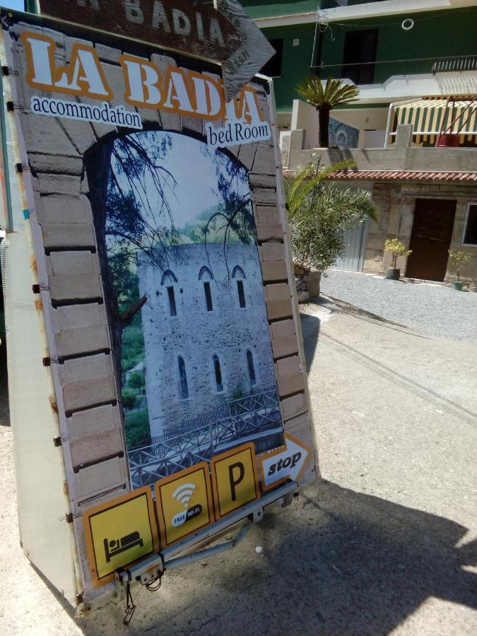 La Badia Hotel เมสซีนา ภายนอก รูปภาพ