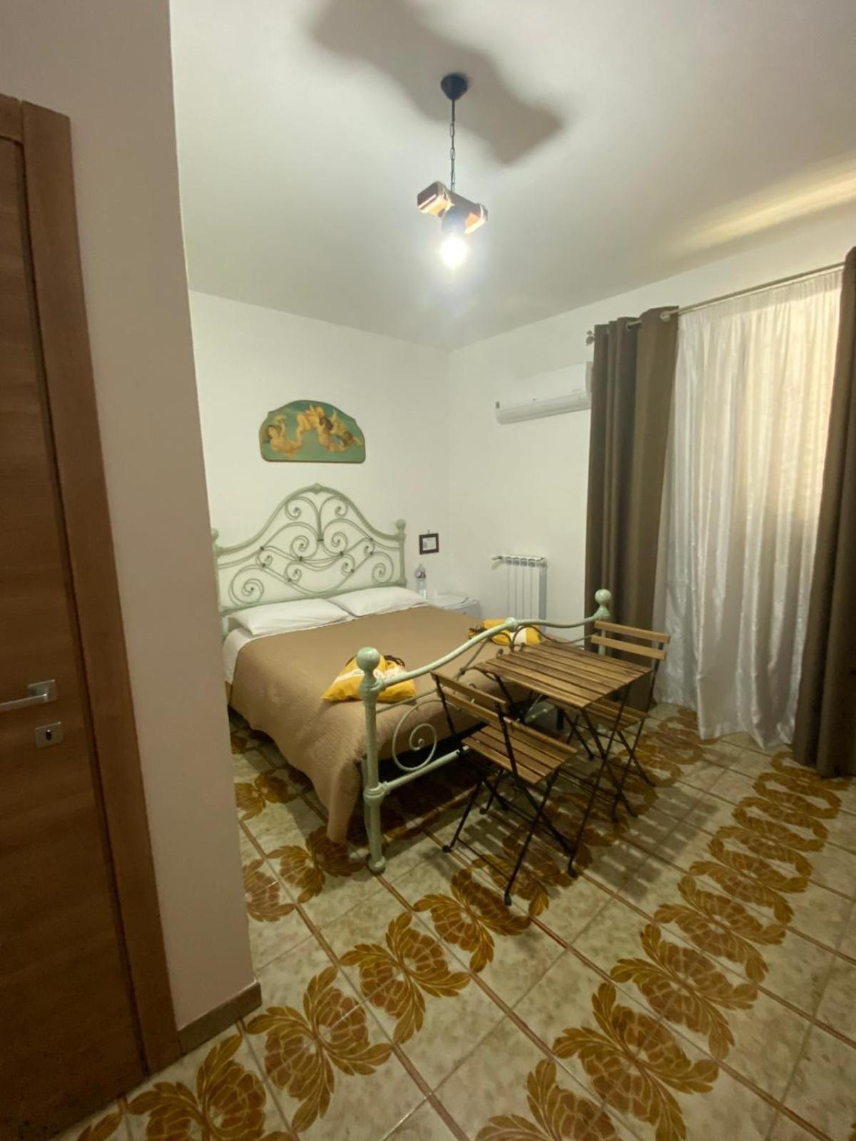 La Badia Hotel เมสซีนา ห้อง รูปภาพ